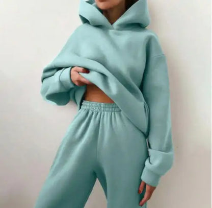 Essential Winter Hoodie Sweat Two-Piece-Set